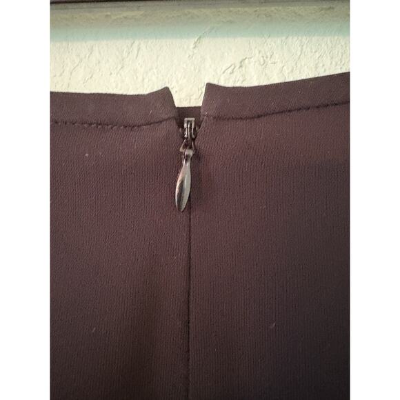 Kasper Women's Size 10 Black Solid Crepe Midi Pencil Skirt 30” Waist, 25” Long - Picture 4 of 4